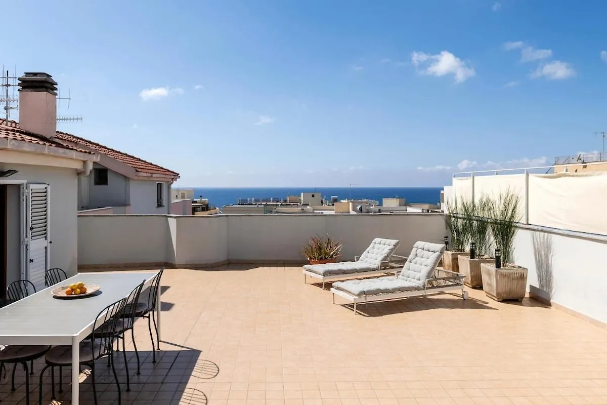 דירות אלגהרו Attico In Centro Con Terrazze Vista Mare איטליה
